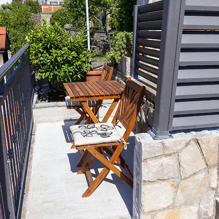 Vinka * Jelsa (Hvar)
